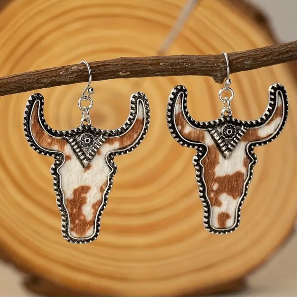 Silver tone Western cow earrings - New